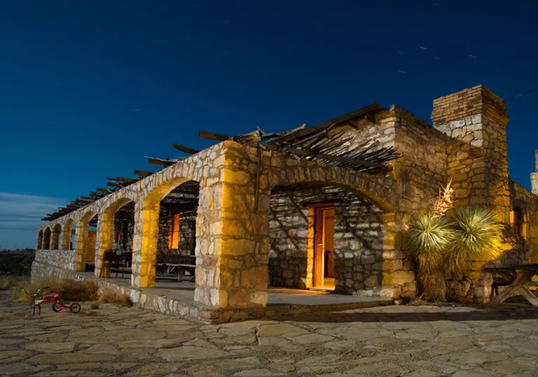 buy a ghost town villa de la mina